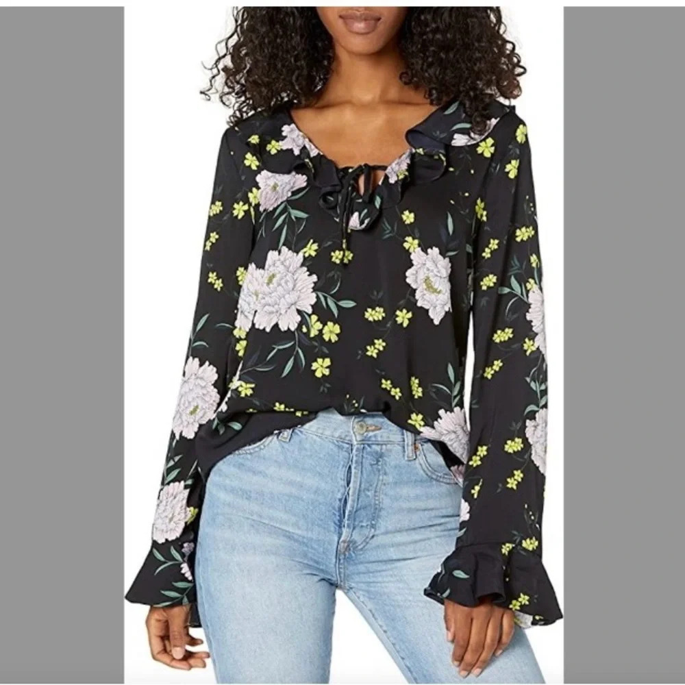 Cupcakes & Cashmere Top Women Sz S Black Pink Floral Whimsigoth Long Sleeve NWT‎